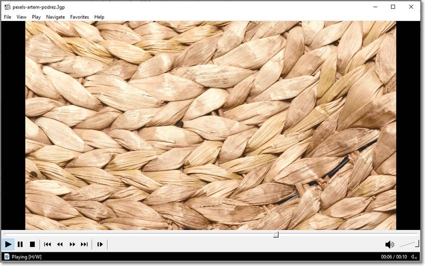 play 3gp file with mplayer